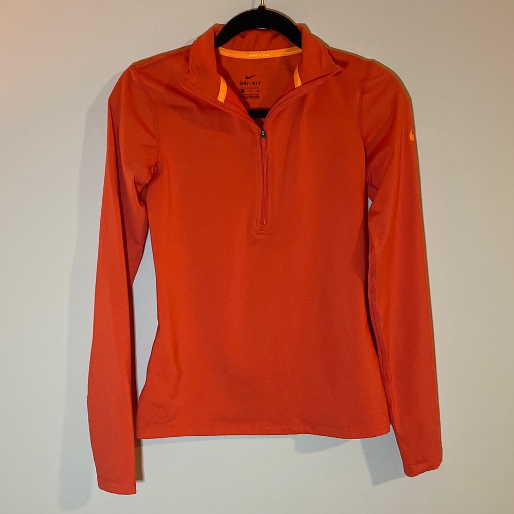 Nike Pro Top EUC
